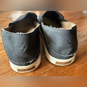 Olukai Woman’s Black Mesh Slip-On Shoes Size 5
